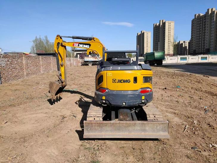 Buy XCMG XE80 Used Excavator / 1