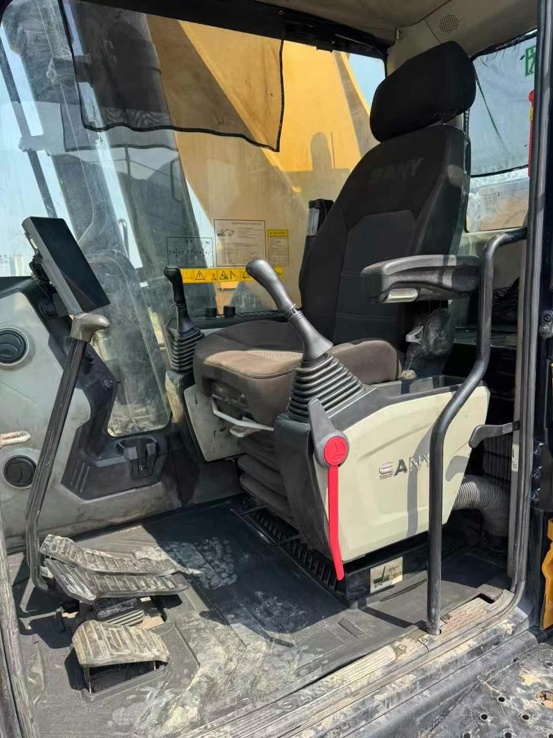 Buy Sany SY750H Used Excavator / 1