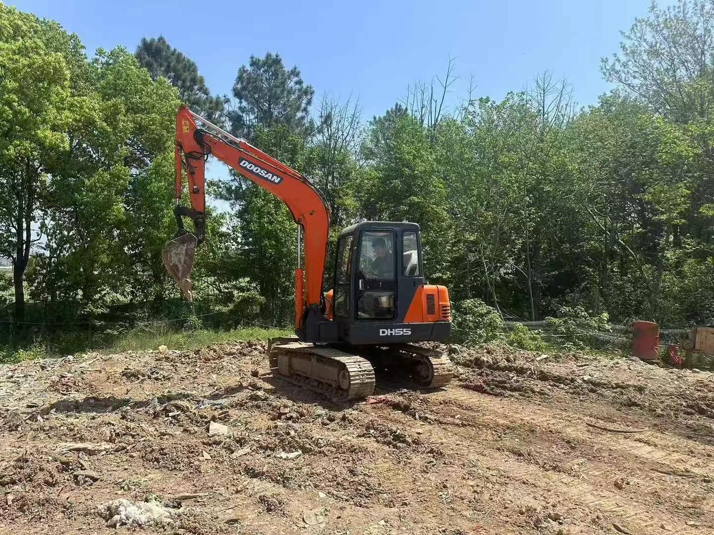 Buy Doosan DH55 Used Excavator / 8 Used Doosan DH55 Excavator 2016 Model / 8