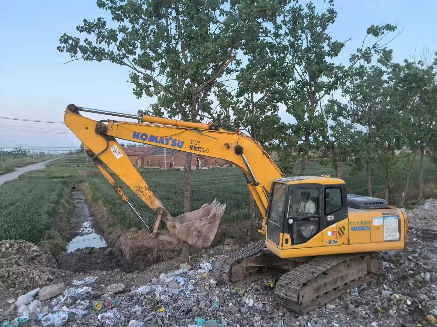 Buy Komatsu PW200-7 Used Excavator / 4 Used Komatsu PW200-7 Excavator 2016 Model / 4