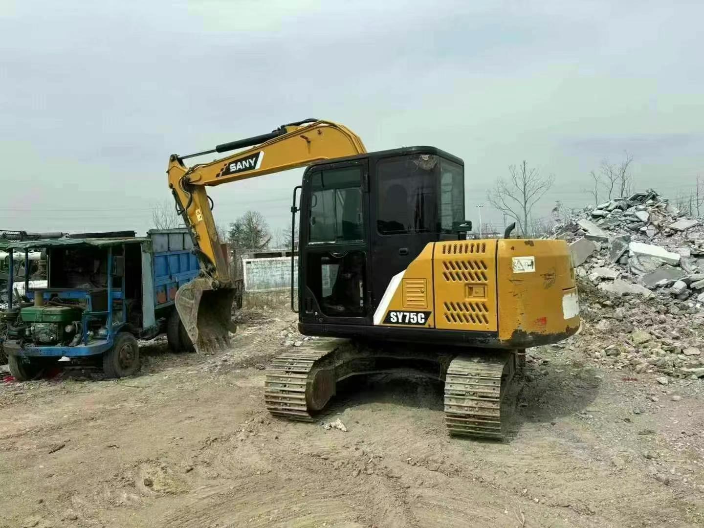 Buy Sany SY75 Used Excavator / 2 Used Sany SY75 Excavator 2017 Model / 2