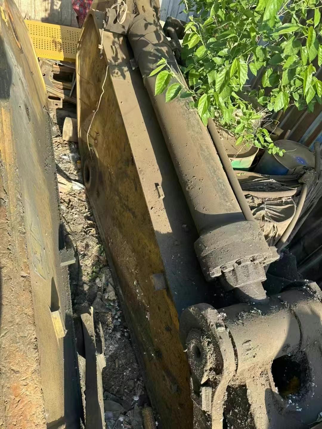 Buy Caterpillar 374F Used Excavator / 4 Used Caterpillar 374F Excavator 2016 Model / 4