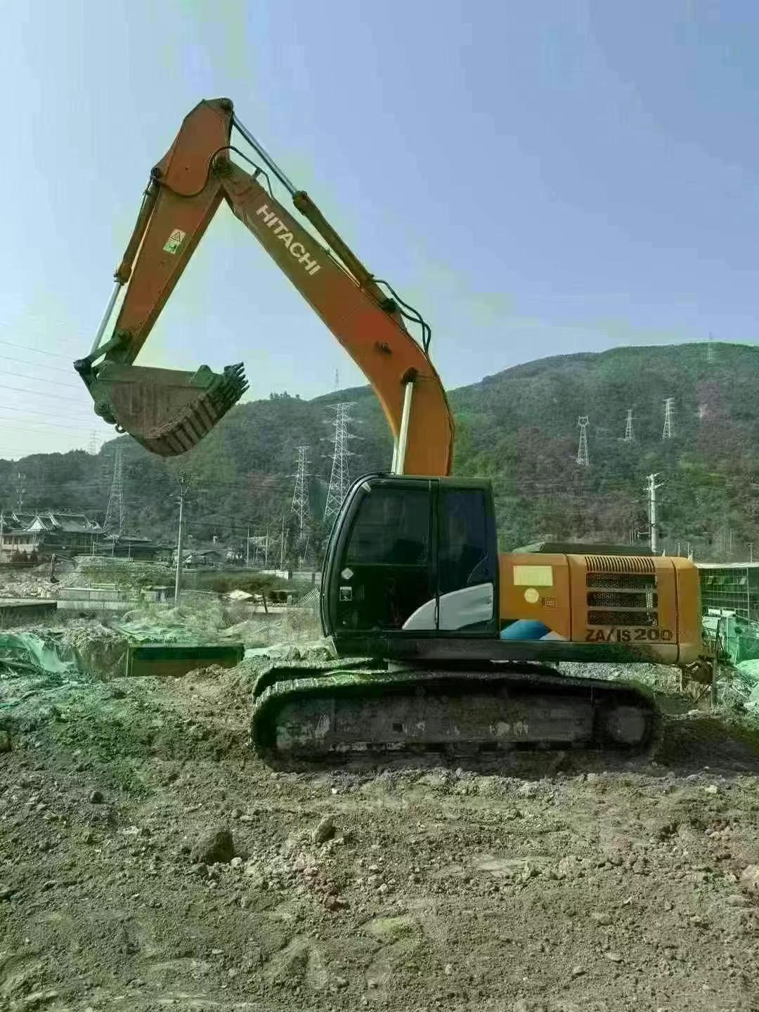 Buy Hitachi ZAXIS200 Used Excavator / 5 Used Hitachi ZAXIS200 Excavator 2016 Model / 5