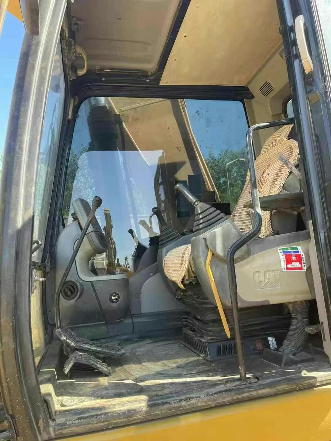 Buy Caterpillar 320D Used Excavator / 6 Used Caterpillar 320D Excavator 2016 Model / 6
