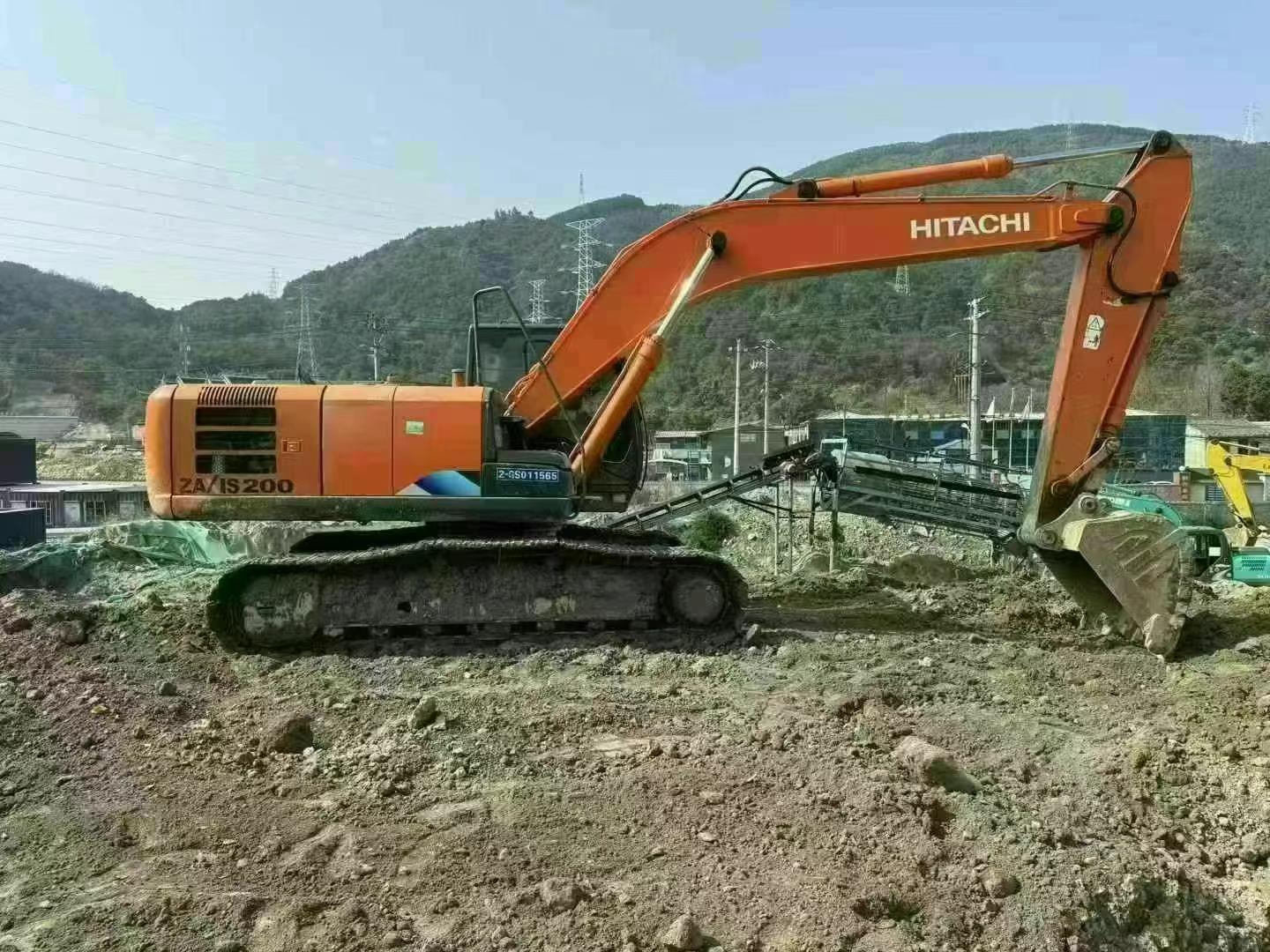 Buy Hitachi ZAXIS200 Used Excavator / 3 Used Hitachi ZAXIS200 Excavator 2016 Model / 3