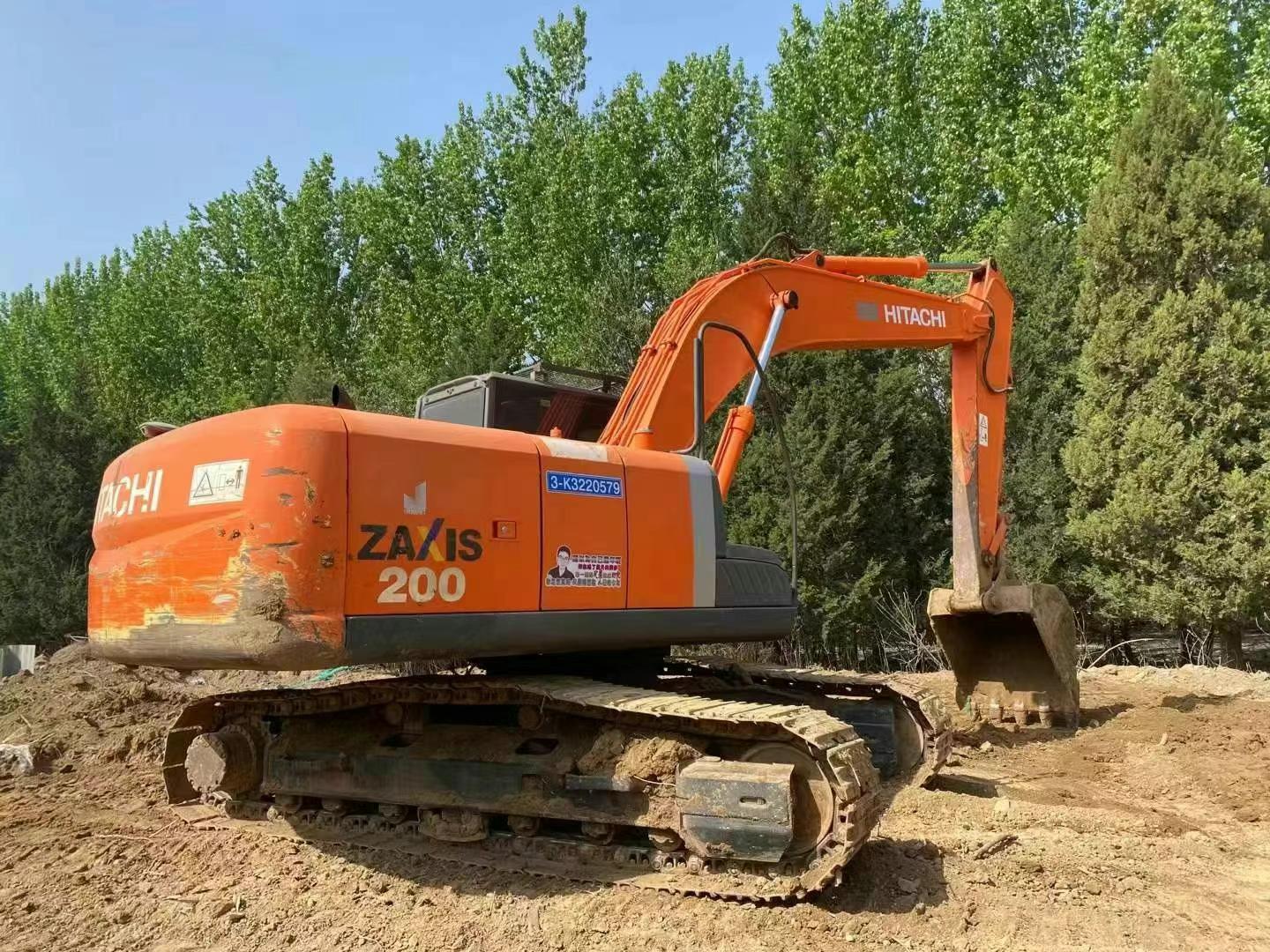 Buy Hitachi ZAXIS200 Used Excavator / 8 Used Hitachi ZAXIS200 Excavator 2016 Model / 8