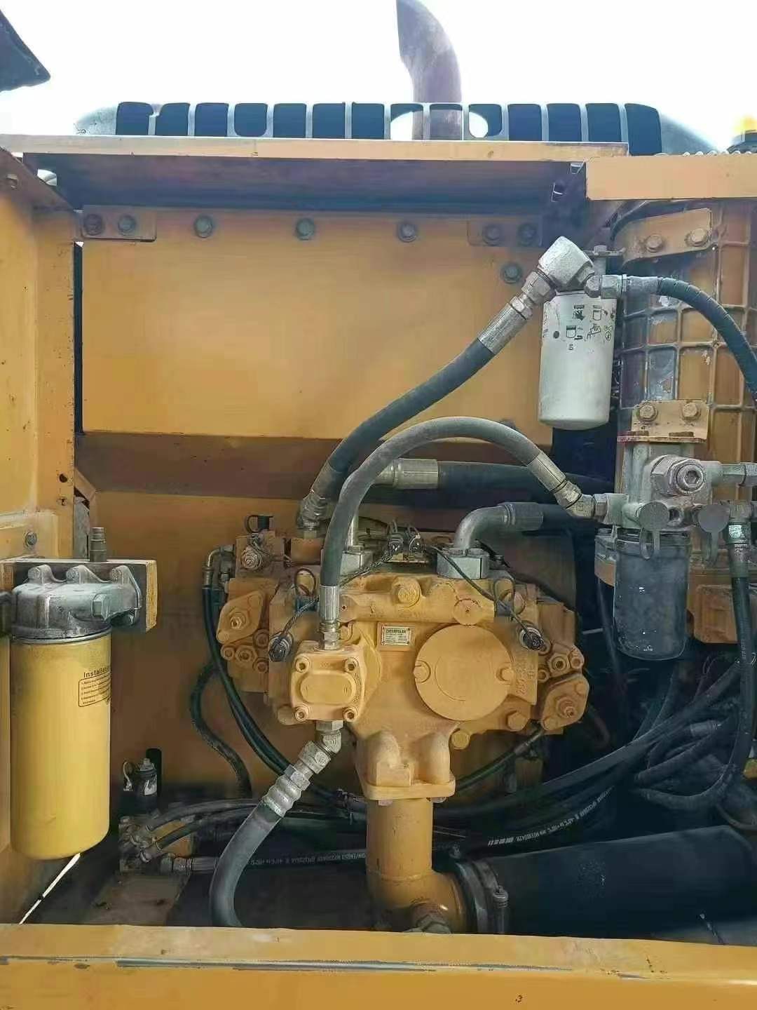 Buy Caterpillar 320D Used Excavator / 7 Used Caterpillar 320D Excavator 2016 Model / 7