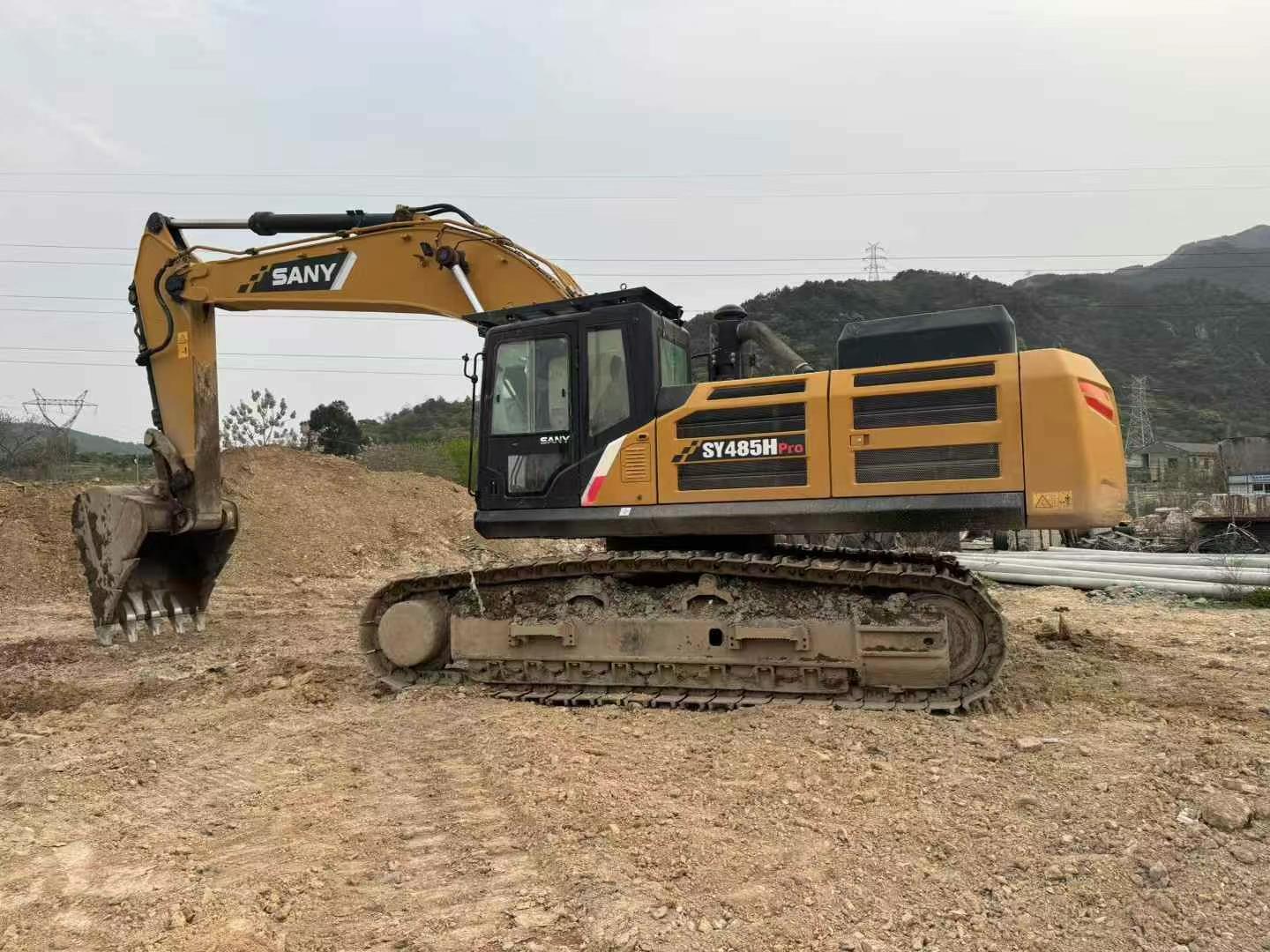 Buy Sany SY85 Used Excavator / 1