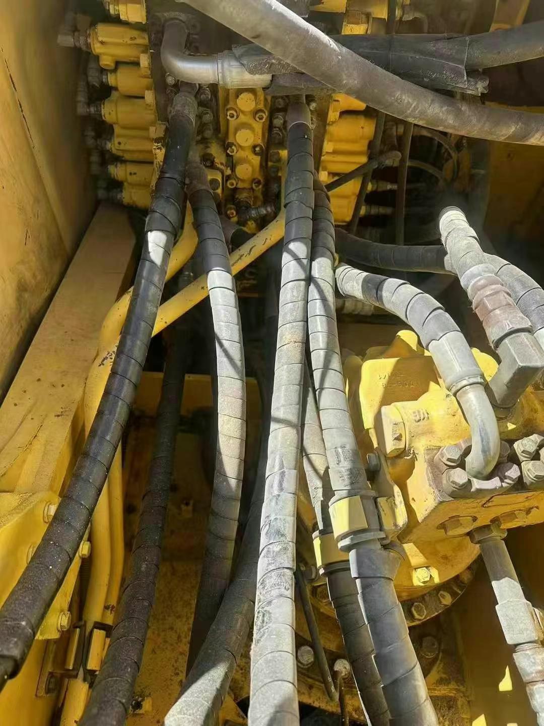 Buy Komatsu PC220 Used Excavator / 5 Used Komatsu PC220 Excavator 2016 Model / 5