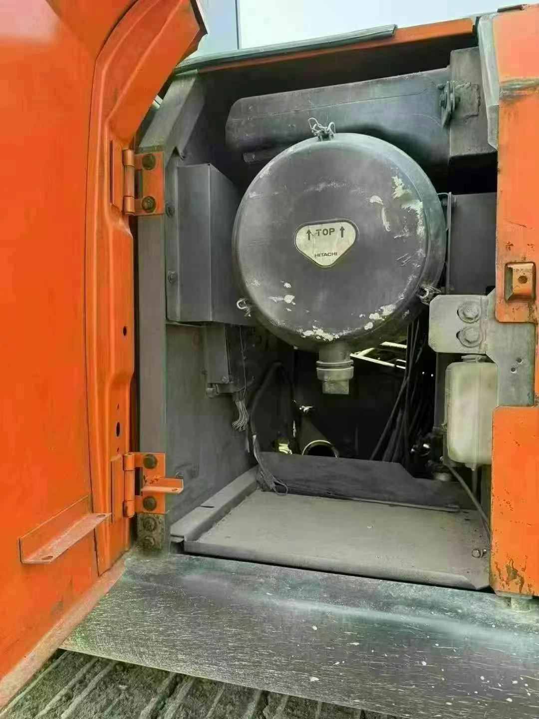 Buy Hitachi ZAXIS200 Used Excavator / 5 Used Hitachi ZAXIS200 Excavator 2016 Model / 5