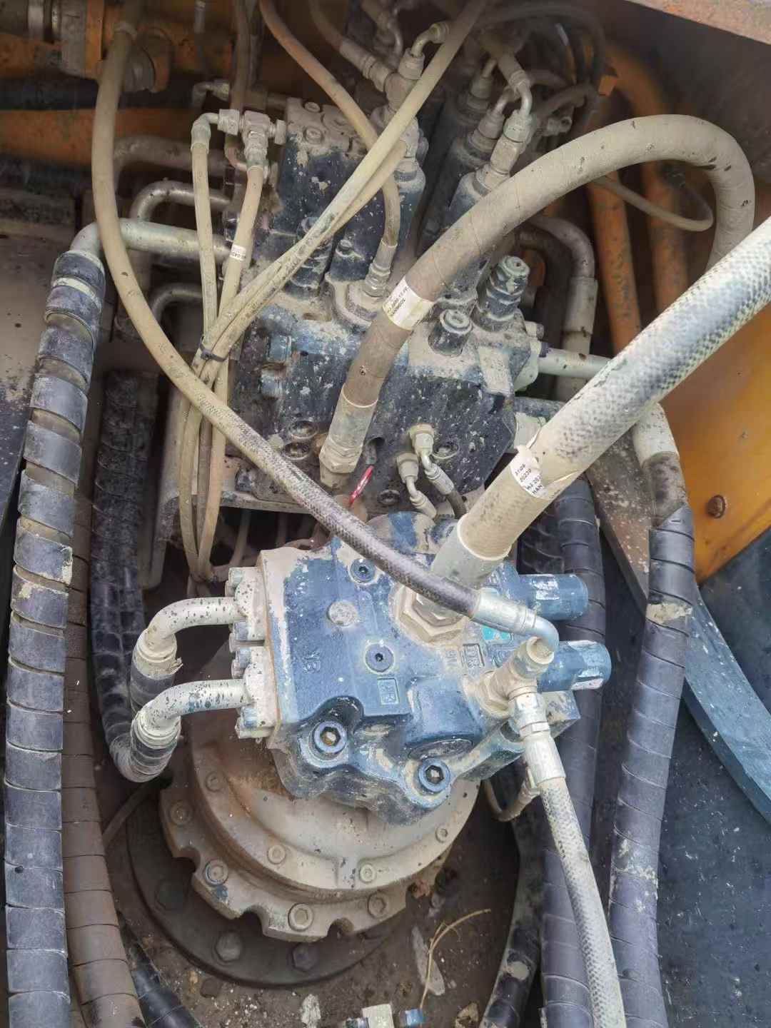 Buy Hyundai R225LVS Used Excavator / 7 Used Hyundai R225LVS Excavator 2021 Model / 7