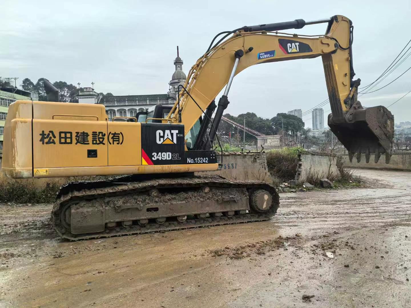 Buy Caterpillar 349FL Used Excavator / 1
