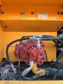 Buy Hyundai R215-7C Used Excavator / 4 Used Hyundai R215-7C Excavator 2011 Model / 4