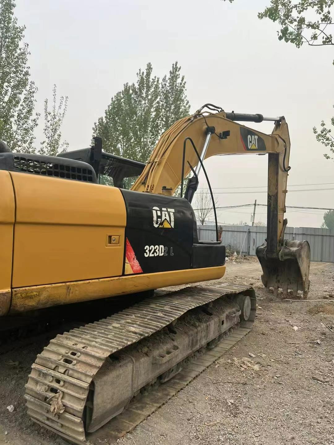 Buy Caterpillar 323D2L Used Excavator / 8 Used Caterpillar 323D2L Excavator 2017 Model / 8