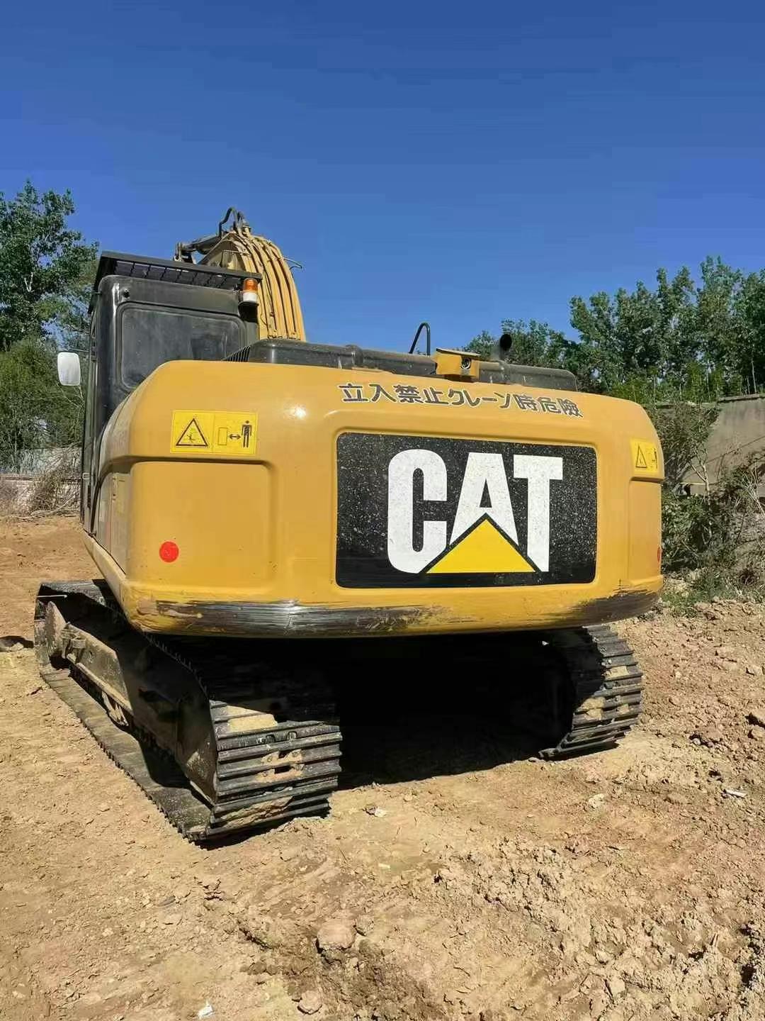 Buy Caterpillar 320D Used Excavator / 2 Used Caterpillar 320D Excavator 2016 Model / 2