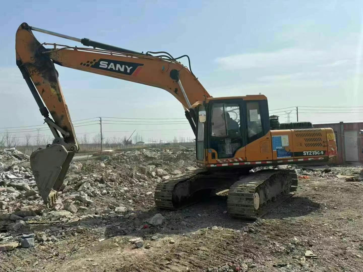 Buy Sany SY205 DPC Used Excavator / 1