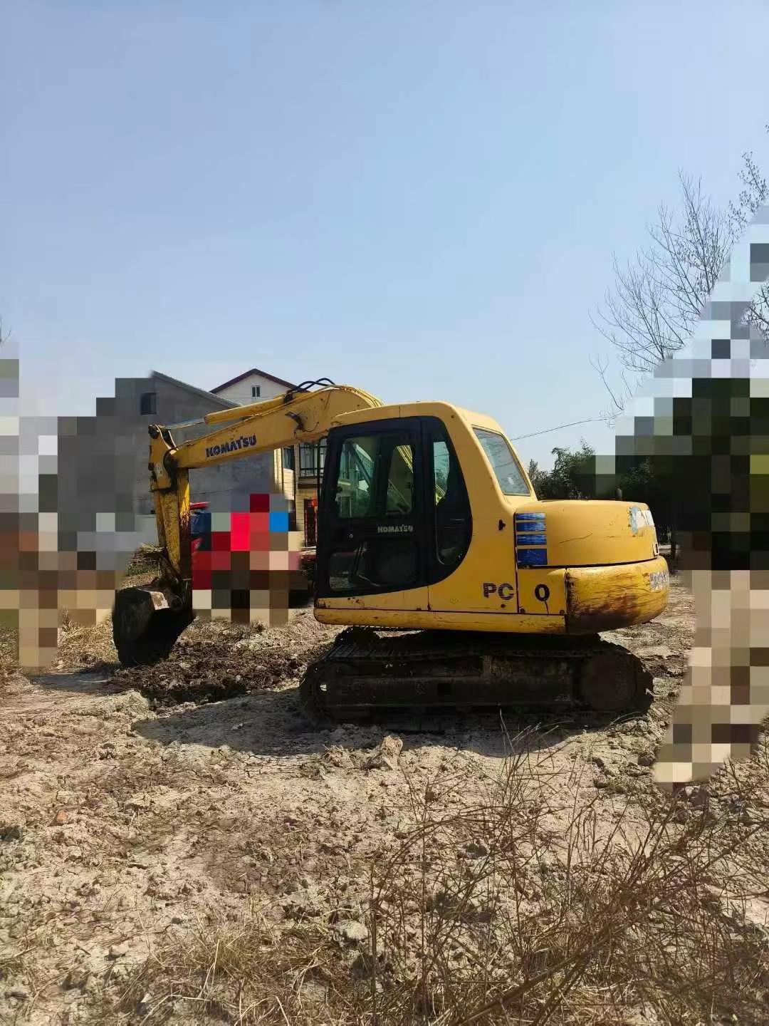 Buy Komatsu PC60-7 Used Excavator / 2 Used Komatsu PC60-7 Excavator 2010 Model / 2