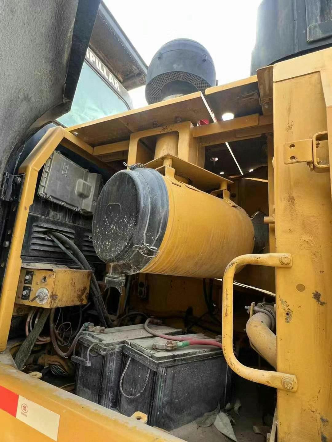 Buy Caterpillar 336FLH Used Excavator / 8 Used Caterpillar 336FLH Excavator 2015 Model / 8