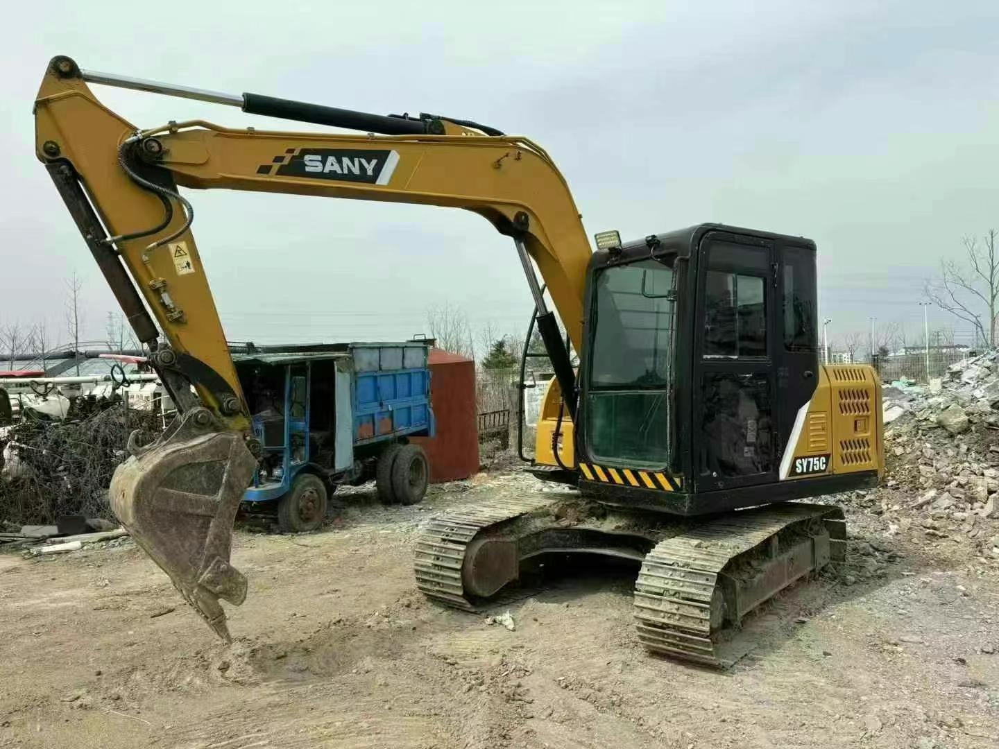 Buy Sany SY75 Used Excavator / 1