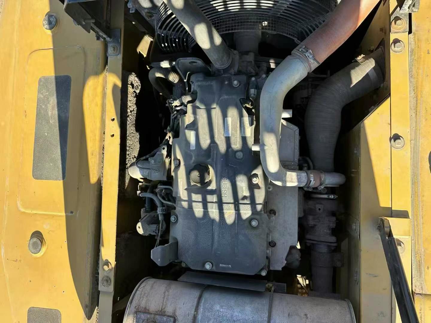 Buy Sany SY215C Used Excavator / 8 Used Sany SY215C Excavator 2017 Model / 8