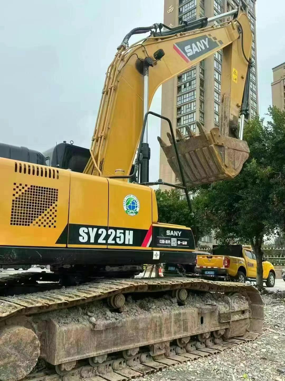 Buy Sany SY205H Used Excavator / 3 Used Sany SY205H Excavator 2021 Model / 3