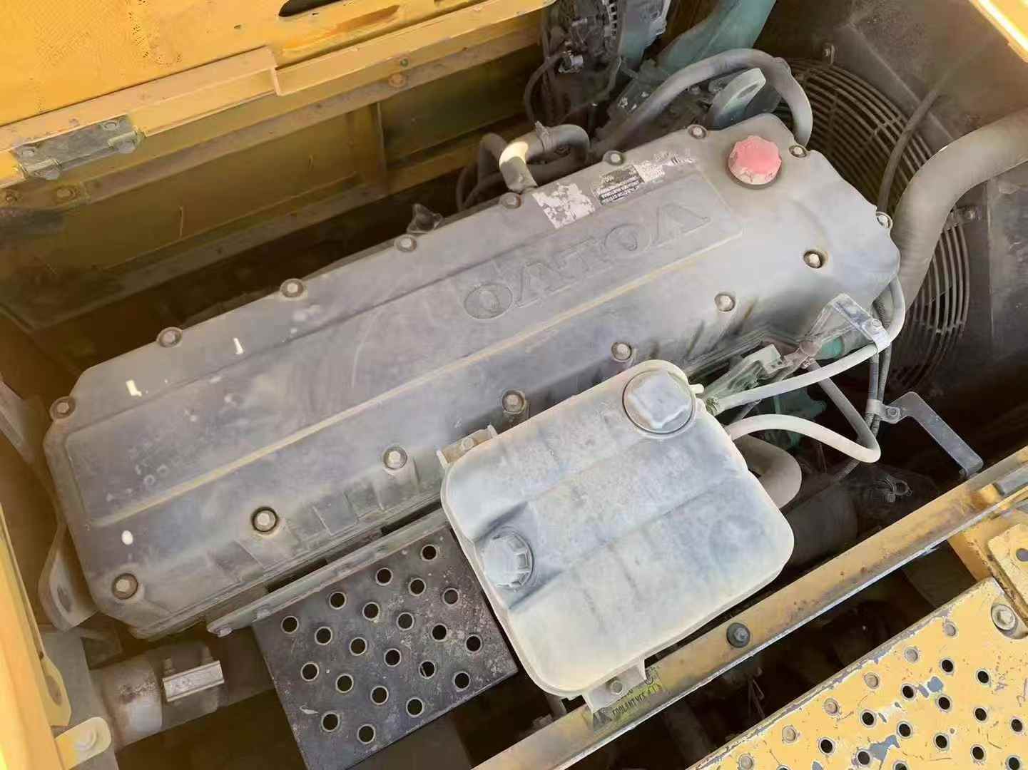 Buy Volvo EC60 Used Excavator / 5 Used Volvo EC60 Excavator 2016 Model / 5