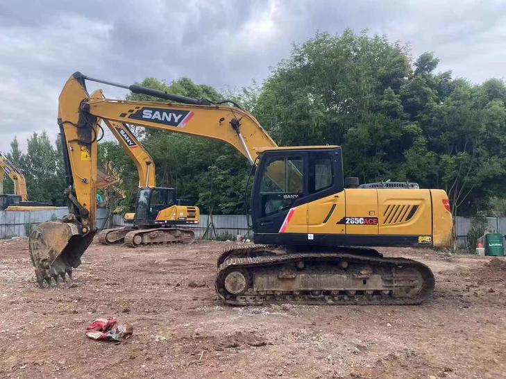 Buy Sany SY215W Used Excavator / 1