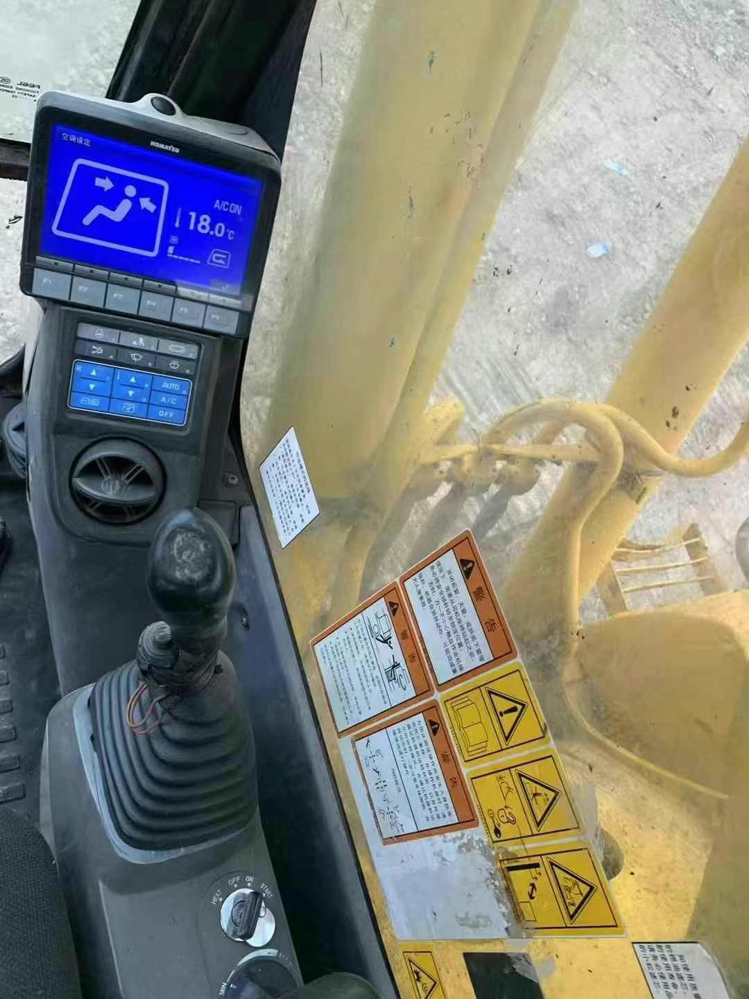 Buy Komatsu PC200 Used Excavator / 5 Used Komatsu PC200 Excavator 2014 Model / 5