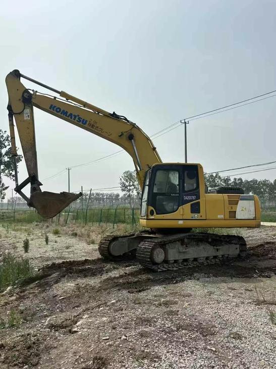 Buy Komatsu PC200-8N1 Used Excavator / 1