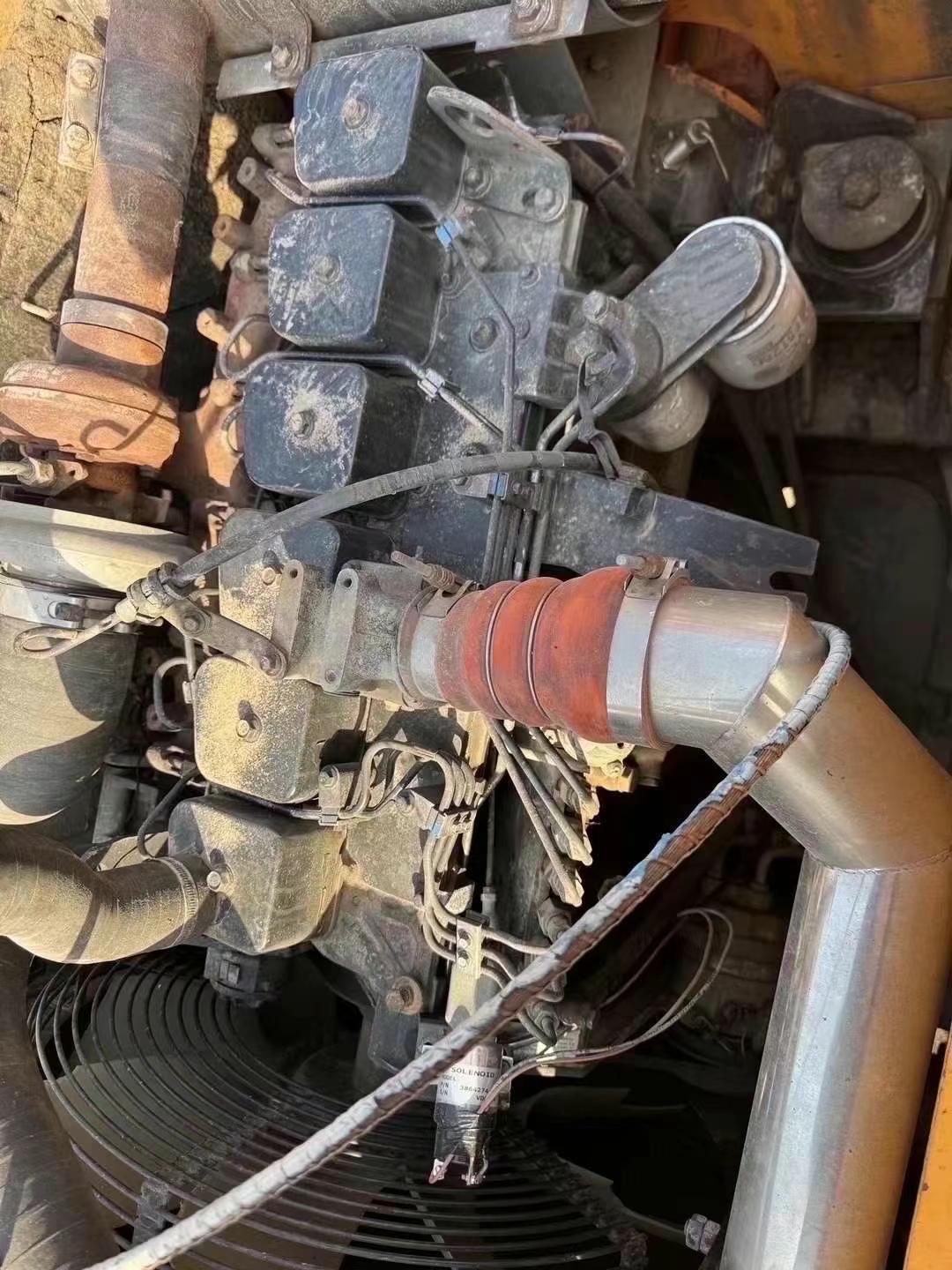 Buy Hyundai R215-7C Used Excavator / 4 Used Hyundai R215-7C Excavator 2012 Model / 4