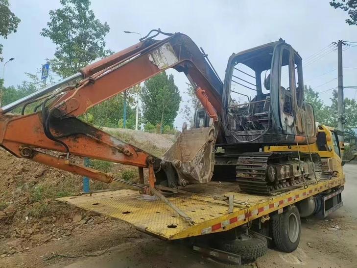 Buy Hitachi ZX70 Used Excavator / 1