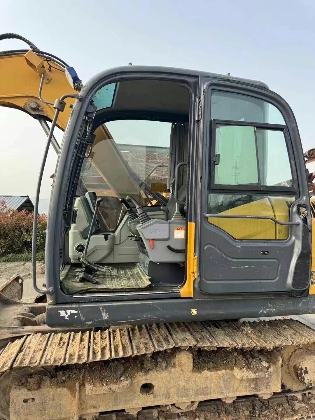 Buy XCMG XE75WD Used Excavator / 8 Used XCMG XE75WD Excavator 2019 Model / 8