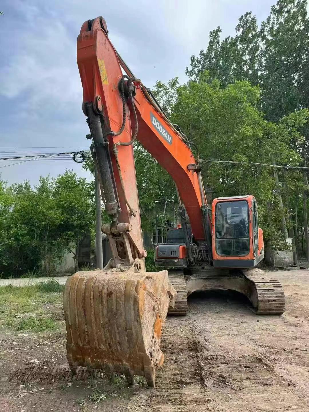 Buy Doosan DX215-9C Used Excavator / 2 Used Doosan DX215-9C Excavator 2018 Model / 2