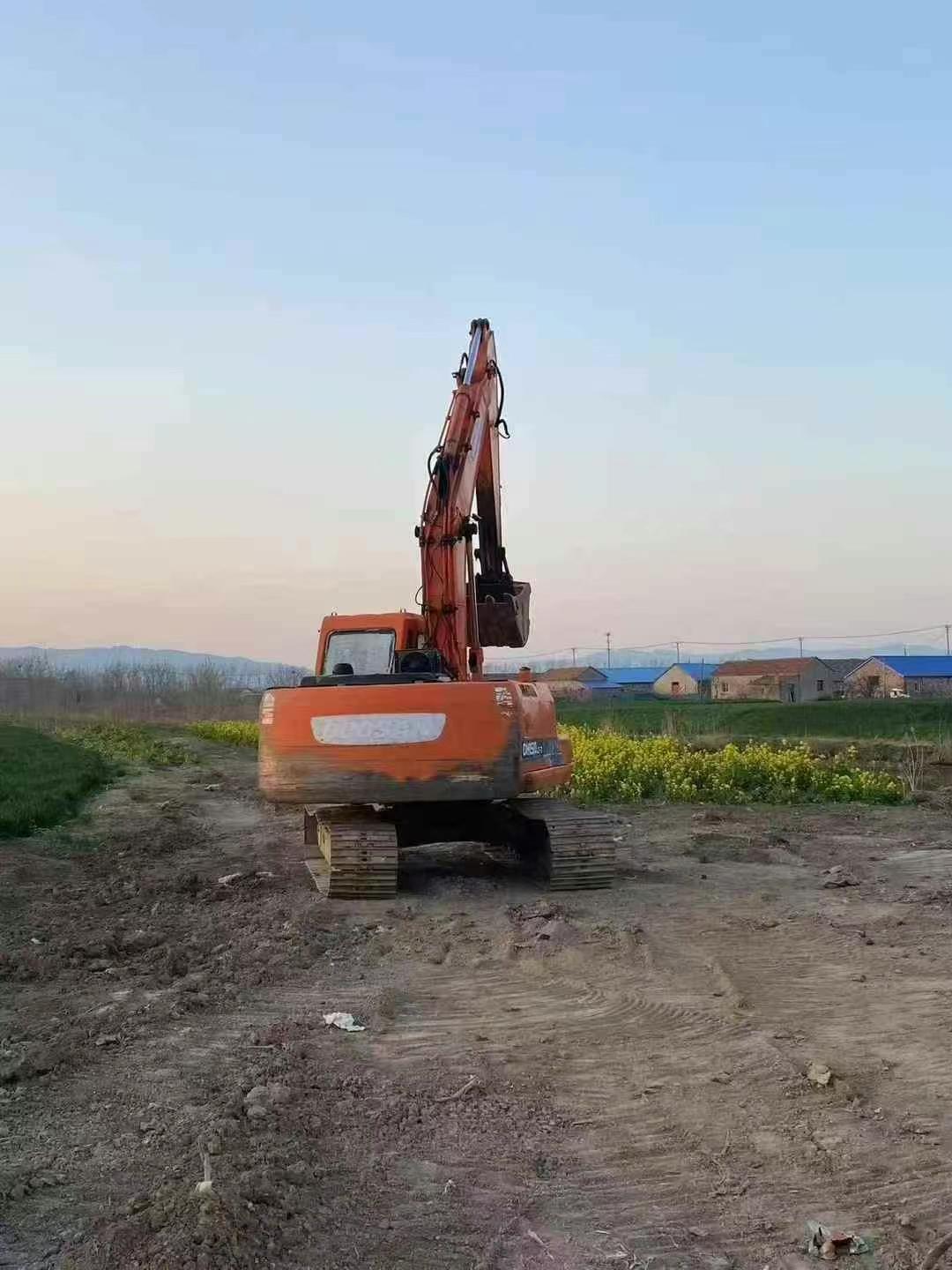 Buy Doosan DX15 Used Excavator / 2 Used Doosan DX15 Excavator 2016 Model / 2