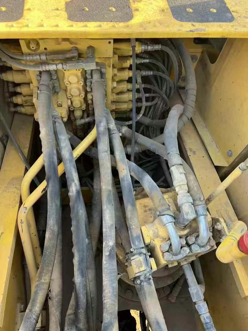 Buy Komatsu PC210 Used Excavator / 6 Used Komatsu PC210 Excavator 2016 Model / 6