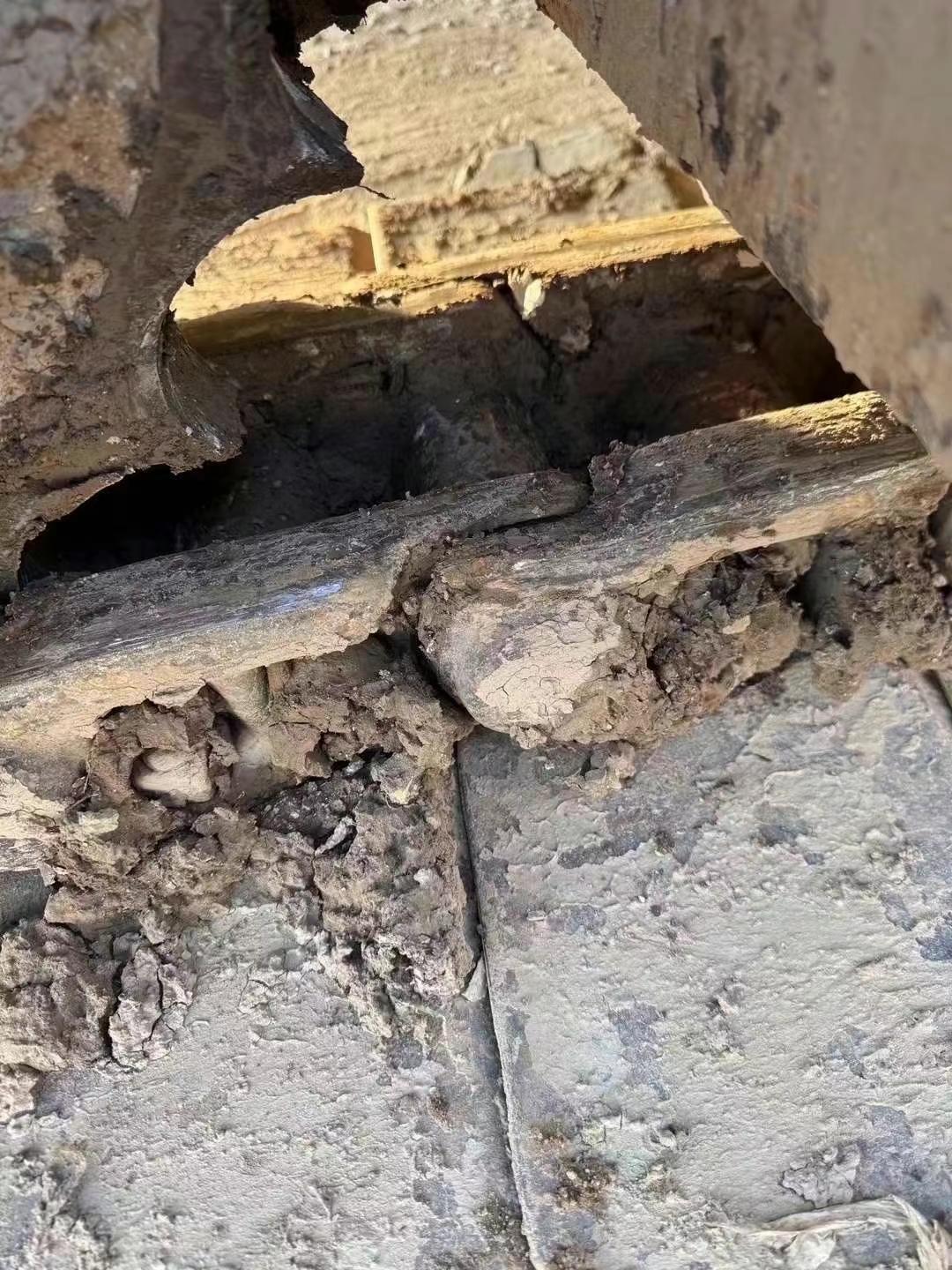 Buy Hyundai R215-7C Used Excavator / 7 Used Hyundai R215-7C Excavator 2011 Model / 7