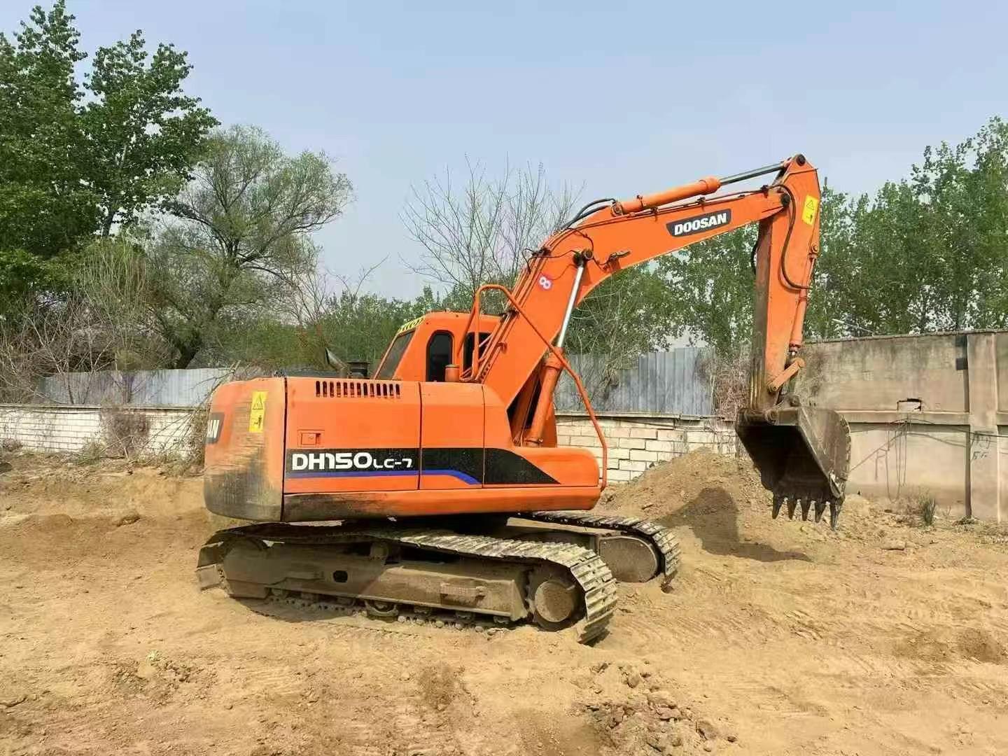 Buy Doosan DX15 Used Excavator / 2 Used Doosan DX15 Excavator 2016 Model / 2