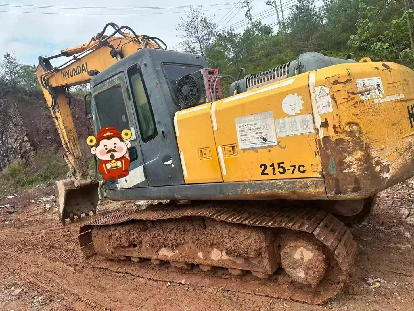 Buy Hyundai R215-7 Used Excavator / 3 Used Hyundai R215-7 Excavator 2016 Model / 3