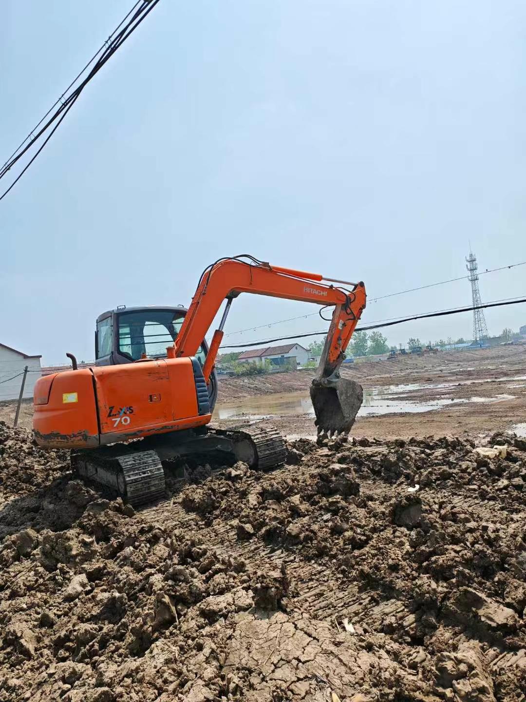 Buy Hitachi ZX70 Used Excavator / 3 Used Hitachi ZX70 Excavator 2012 Model / 3