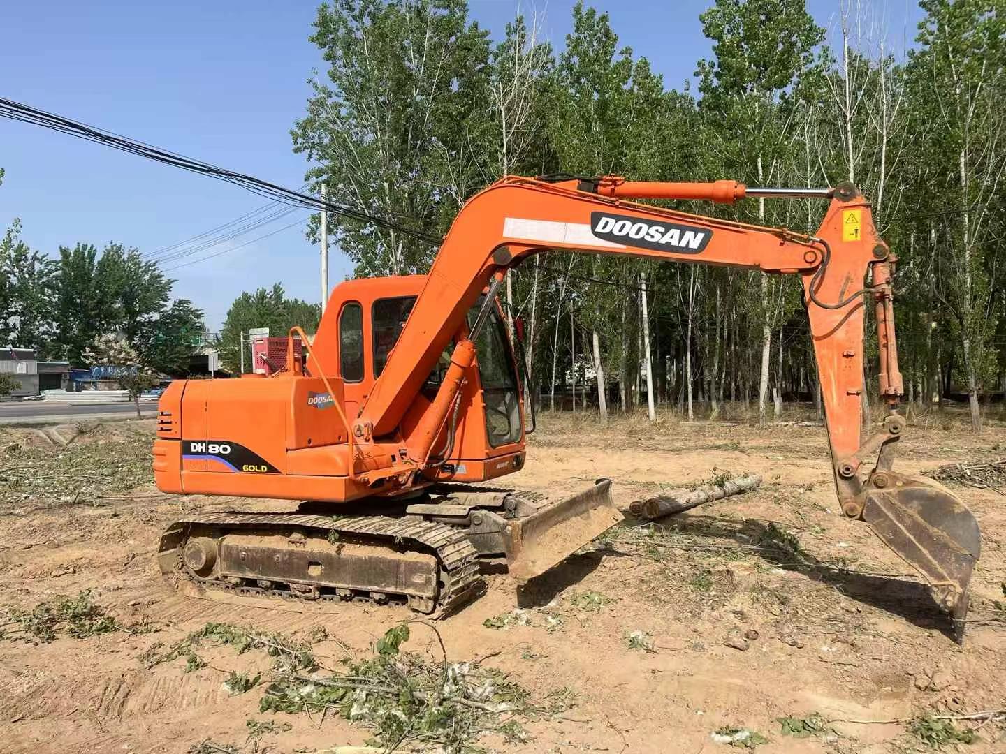 Buy Doosan DX80 Used Excavator / 1