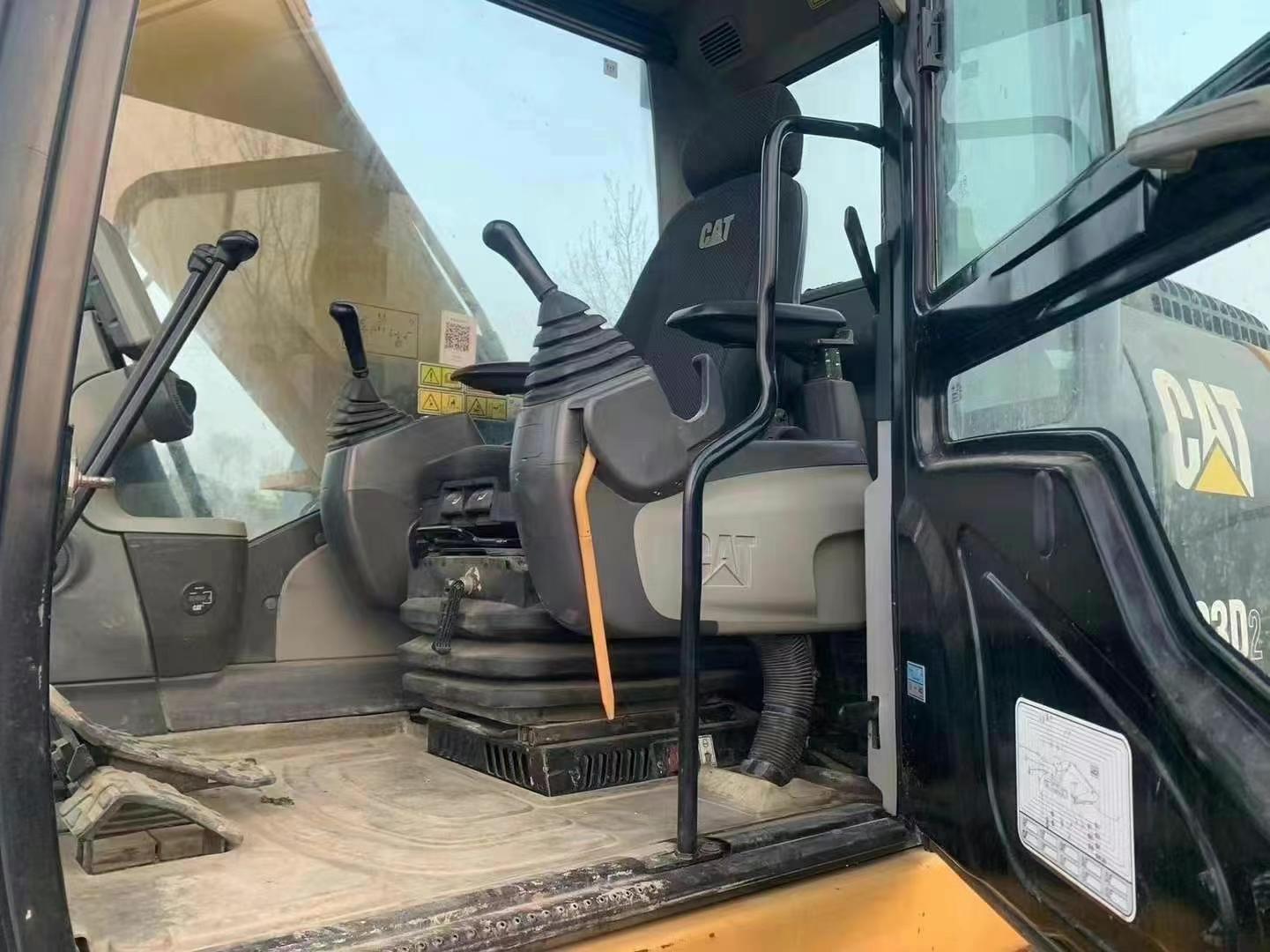 Buy Caterpillar 323D2L Used Excavator / 5 Used Caterpillar 323D2L Excavator 2017 Model / 5