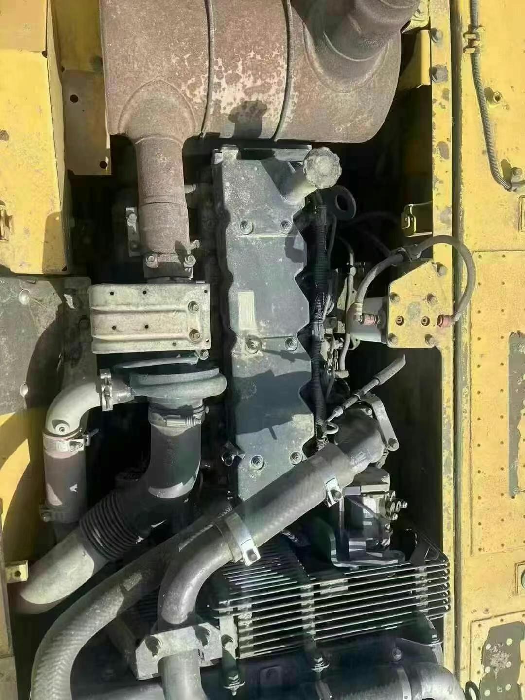 Buy Komatsu PC200-8N1 Used Excavator / 9 Used Komatsu PC200-8N1 Excavator 2016 Model / 9