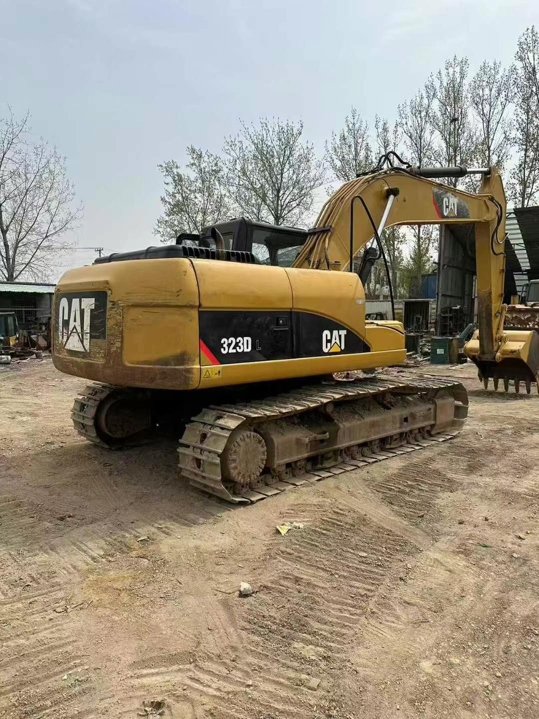 Buy Caterpillar 323DL Used Excavator / 6 Used Caterpillar 323DL Excavator 2011 Model / 6