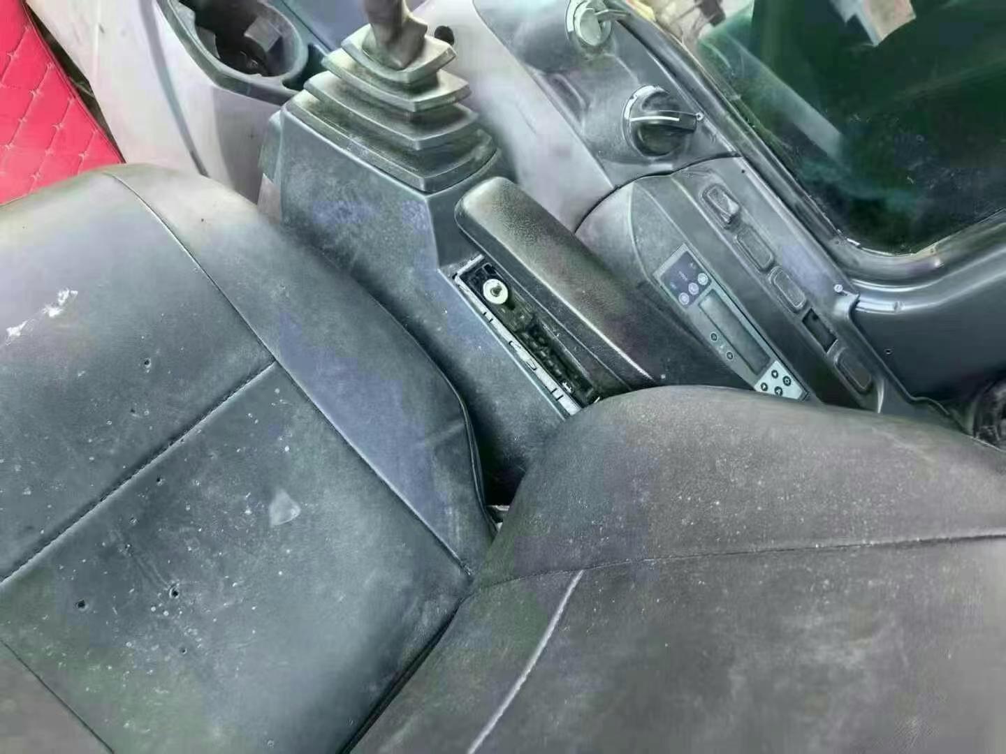 Buy Kobelco SK210 Used Excavator / 9 Used Kobelco SK210 Excavator 2011 Model / 9