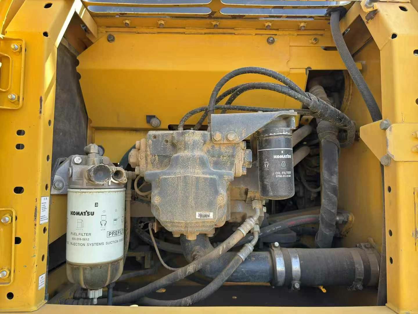 Buy Komatsu PC240LC-8 Used Excavator / 6 Used Komatsu PC240LC-8 Excavator 2016 Model / 6