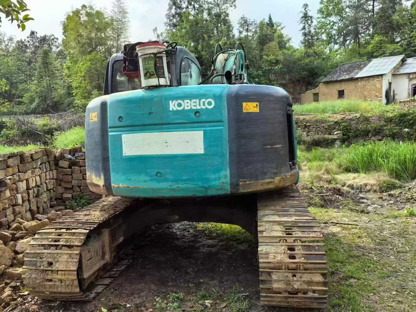 Buy Kobelco SK135 Used Excavator / 1