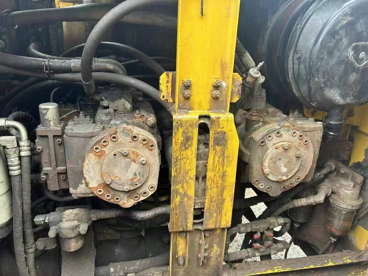 Buy Komatsu PC650 Used Excavator / 2 Used Komatsu PC650 Excavator 2012 Model / 2