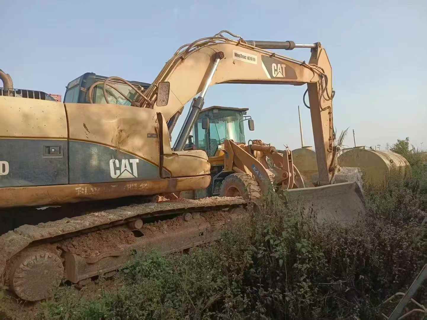 Buy Caterpillar 320D Used Excavator / 7 Used Caterpillar 320D Excavator 2016 Model / 7