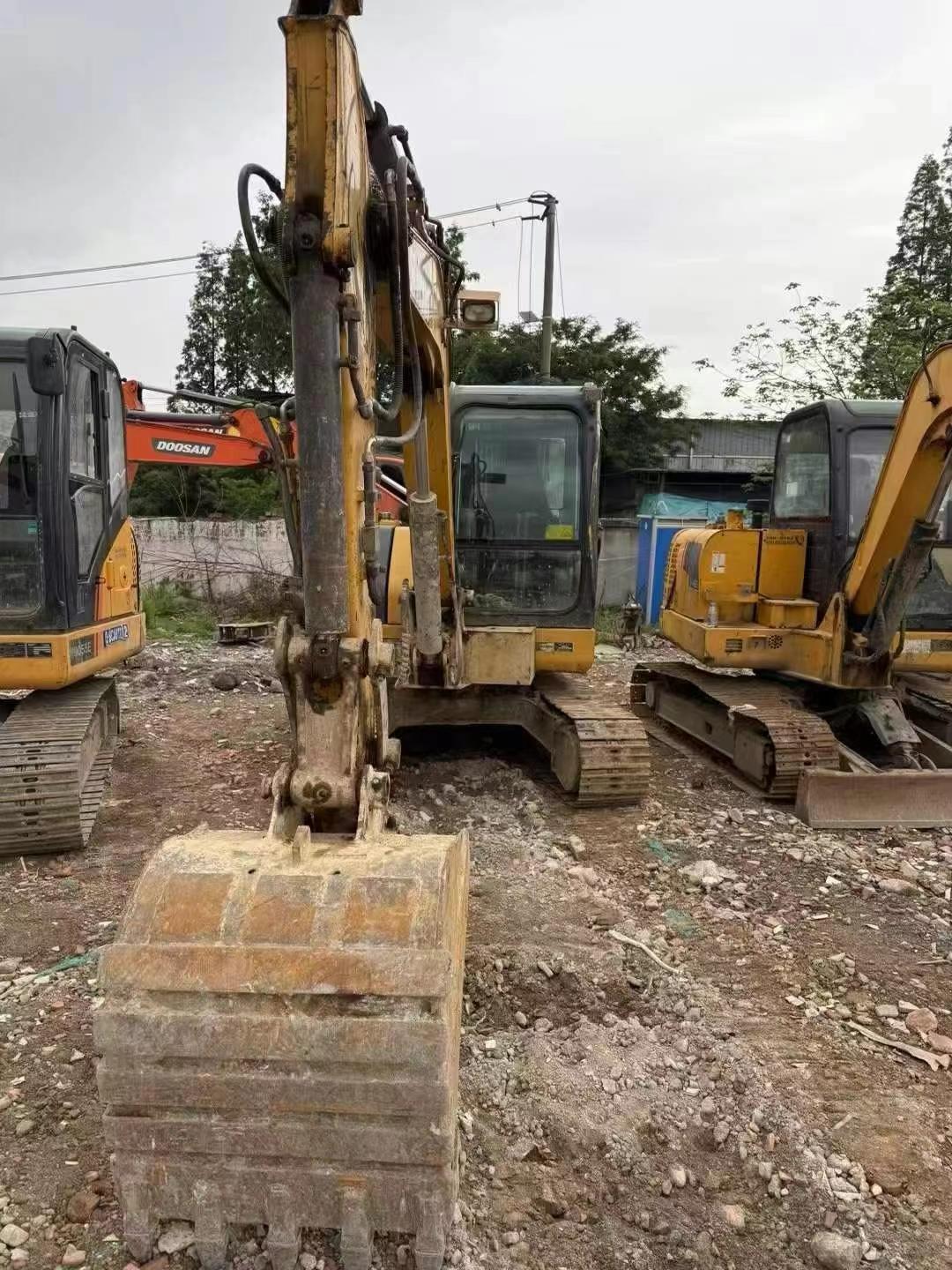 Buy XCMG XE55U Used Excavator / 1