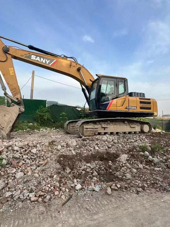 Buy Sany SY225H Pro Used Excavator / 1